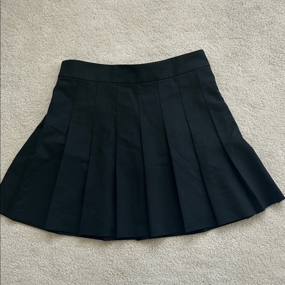 Sunday Best Dresses & Skirts - Sunday Best Mini Pleated Skirt - Size 4